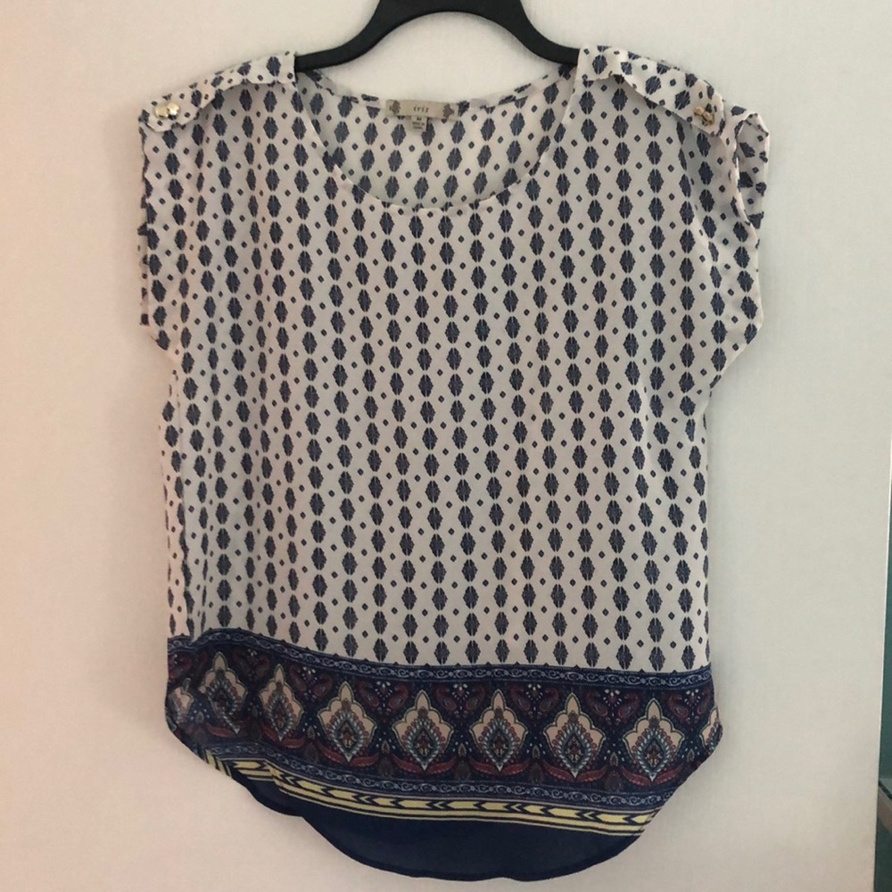Short sleeve blouse